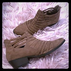Altar’d State Styles Chelsea Bootie